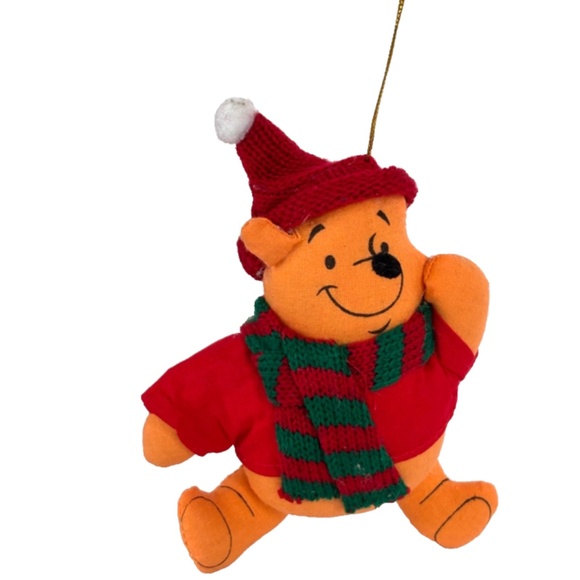 Vintage Winnie The Pooh Mini Plush Ornament Christmas Scarf Hat Winter Retro - Picture 8 of 8